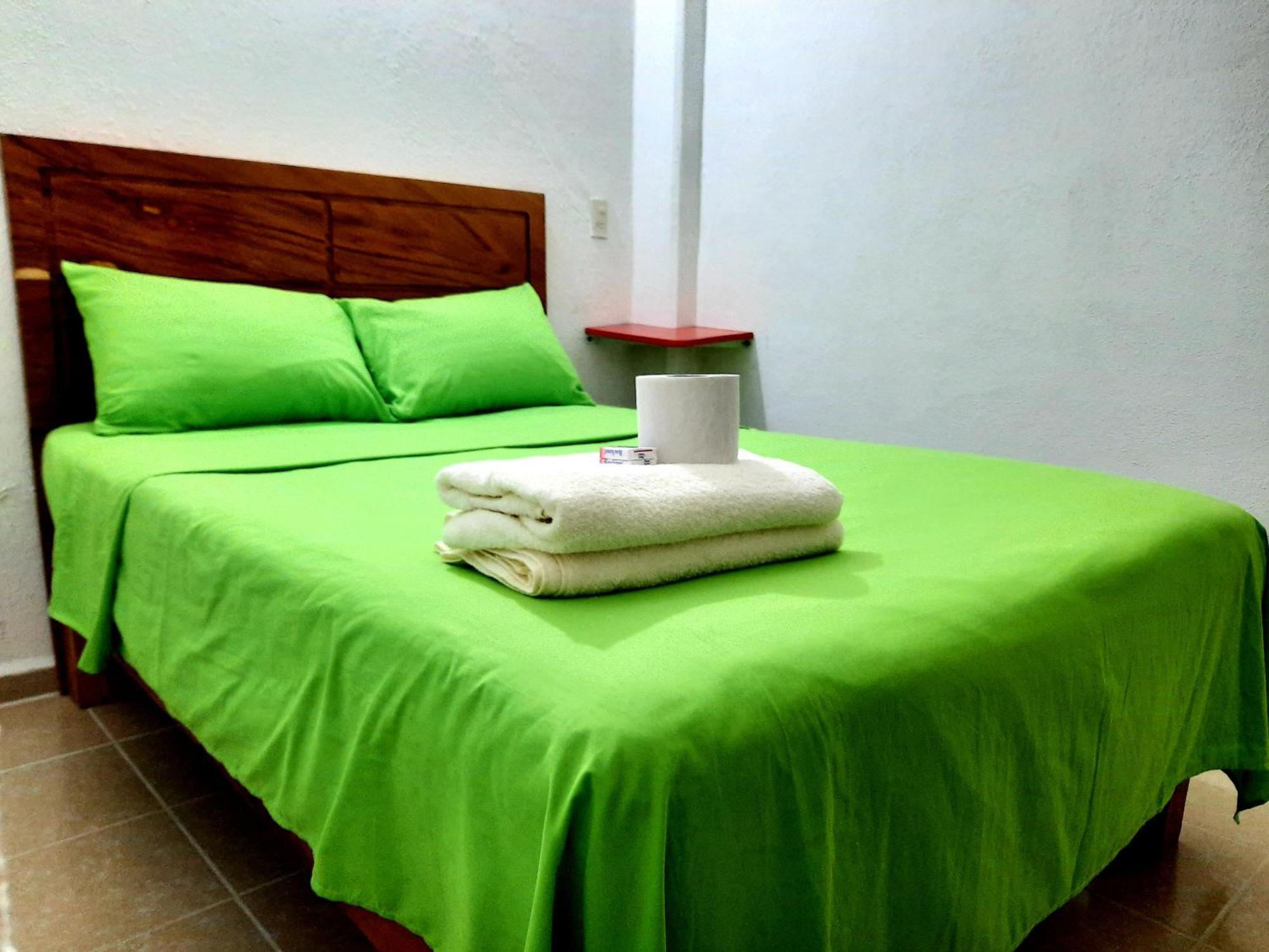 Cataviento Hotel Tecoanapa Esterno foto
